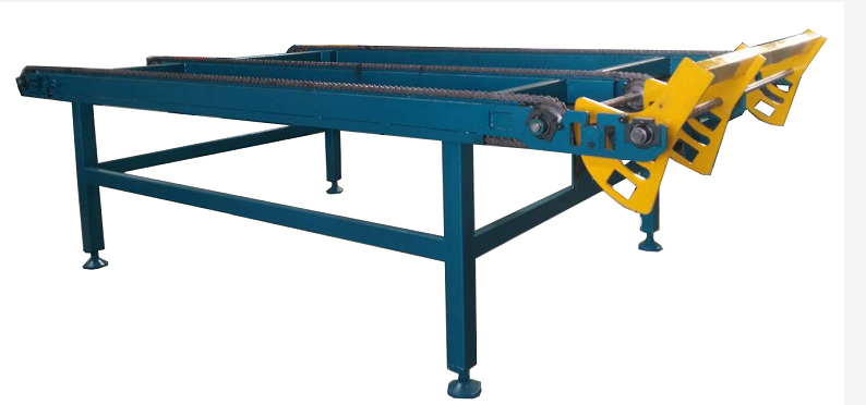 多片鋸生產(chǎn)線(xiàn)配套-自動(dòng)堆料架、自動(dòng)翻轉(zhuǎn)架、自動(dòng)分料架、自