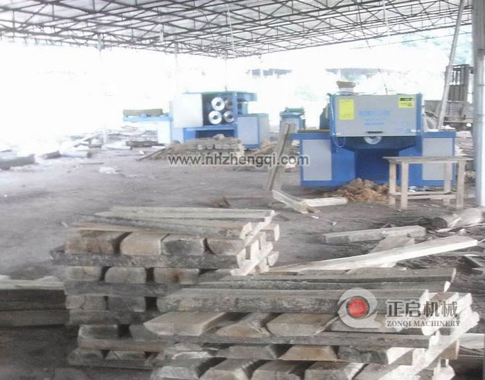 海南硬雜木35機(jī)現(xiàn)場(chǎng)加工